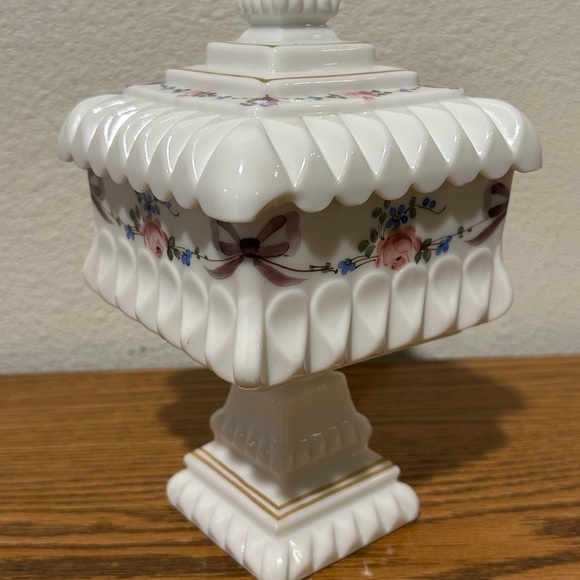 Waterford Milk Glass Candy Dish With Floral Design - Picture 12 of 12